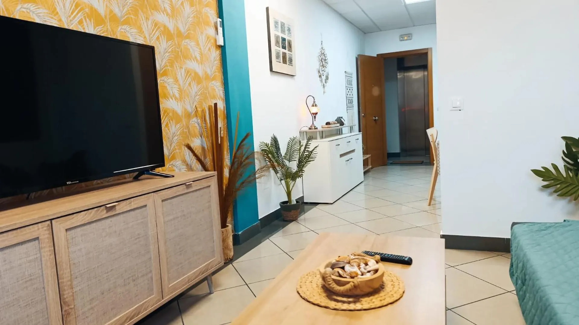 Apartamento El Dorado Cerca Del Mar Malaga 0*,
