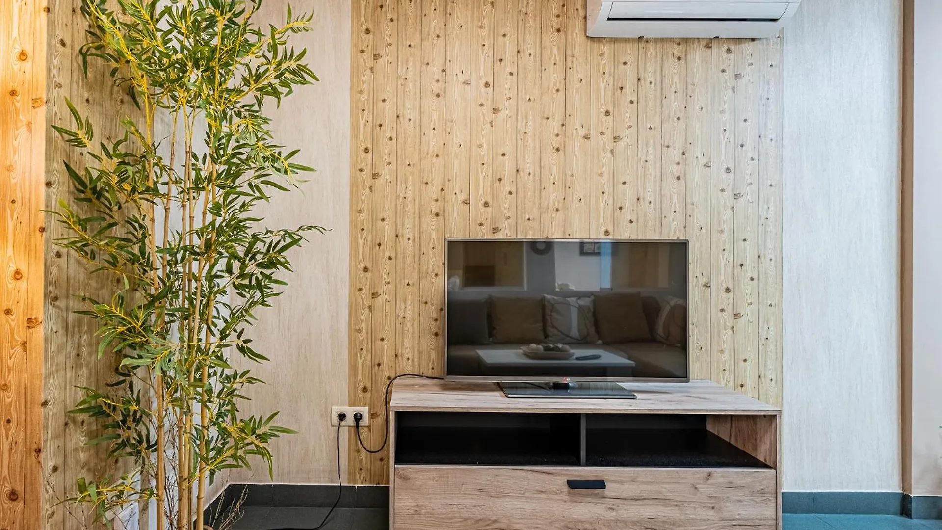 Apartamento El Dorado Cerca Del Mar Malaga Apartment