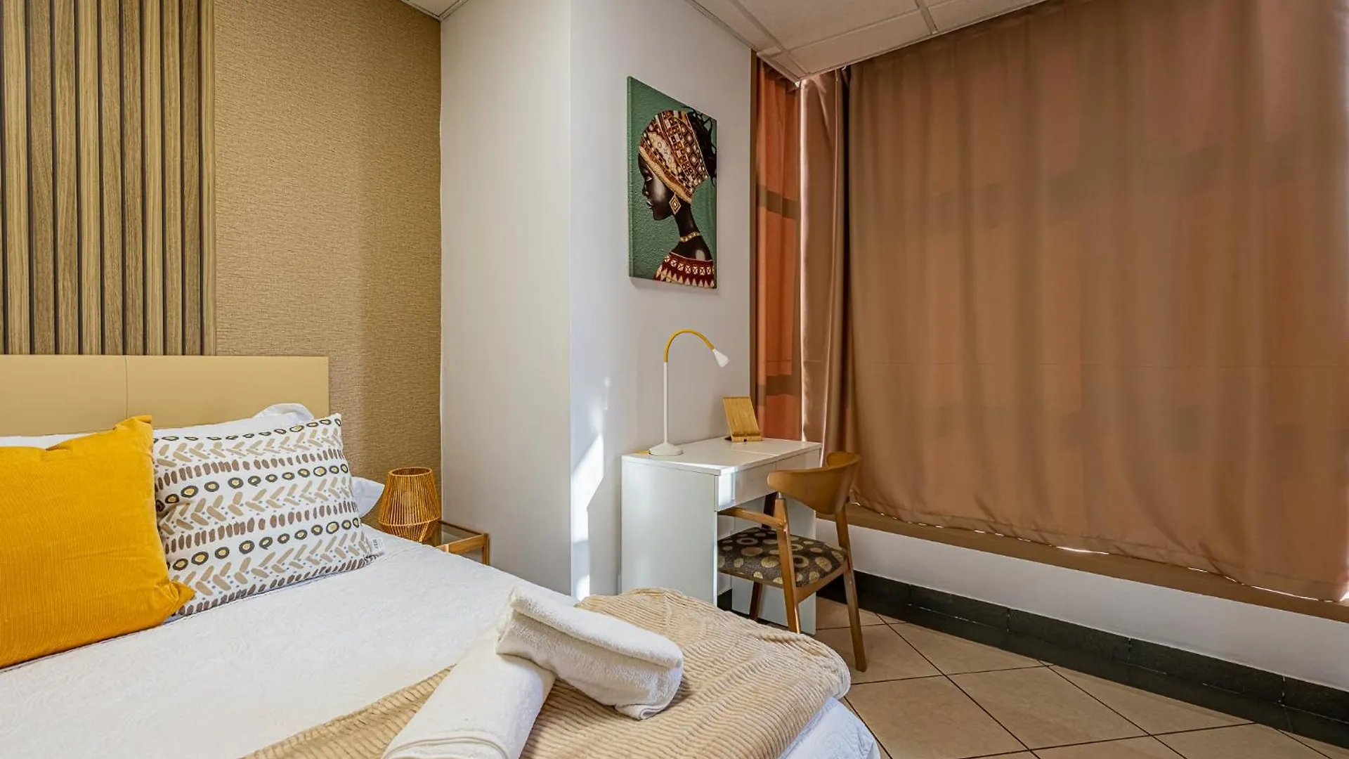 Apartment Apartamento El Dorado Cerca Del Mar Malaga